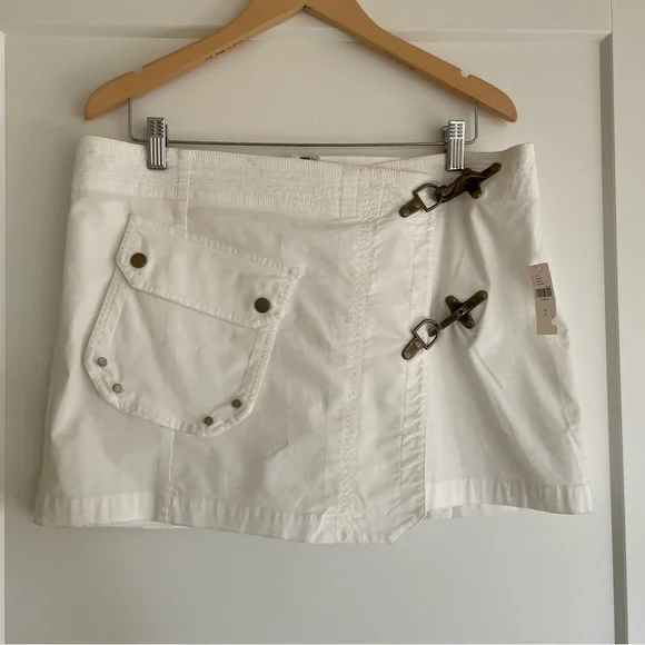 ANTHRO Utility Mini Skirt white 12 NWT - Picture 4 of 9